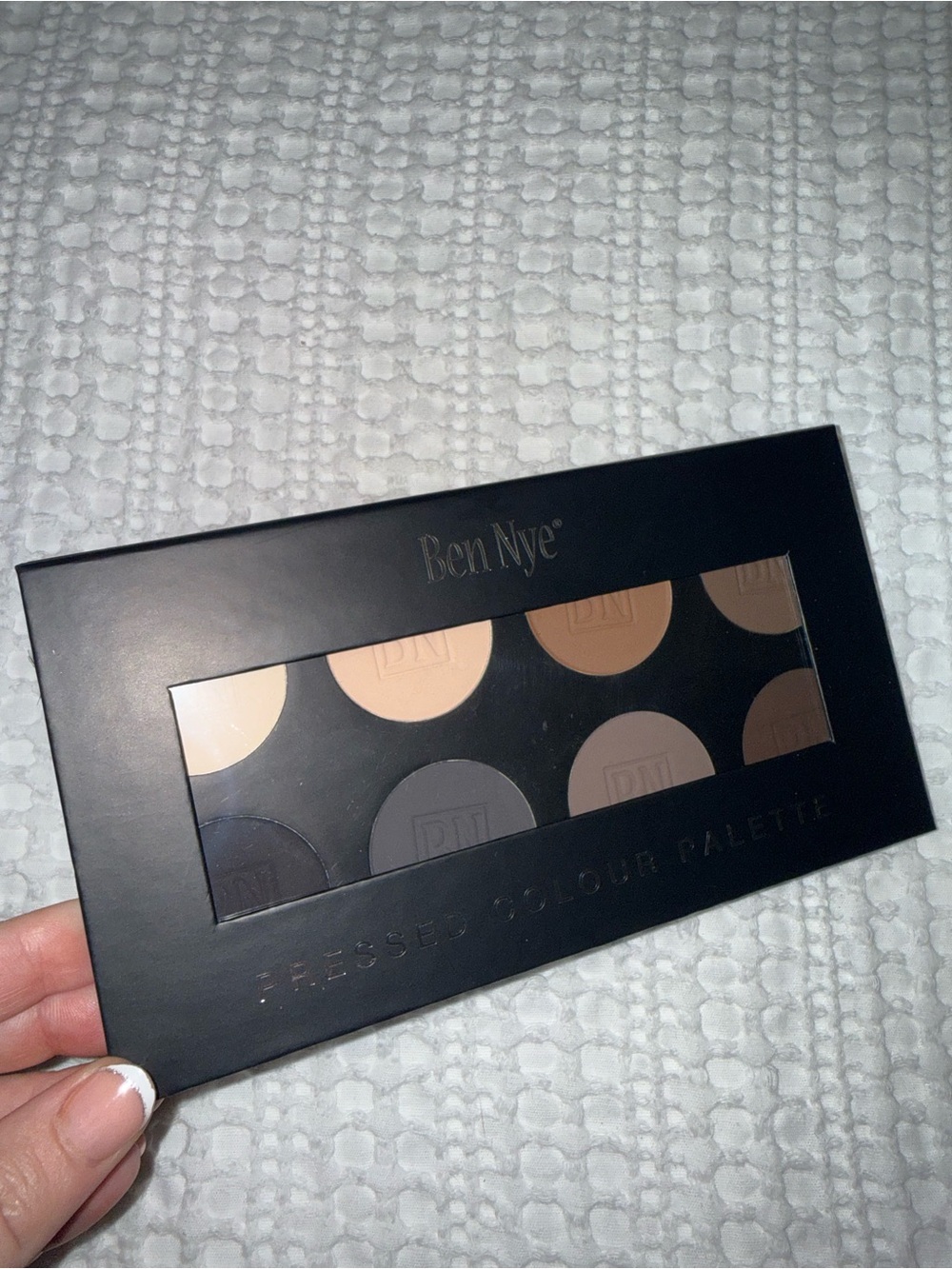 Ben Nye NEW eyeshadow pallete pressed color vanilla nudes smoky essential